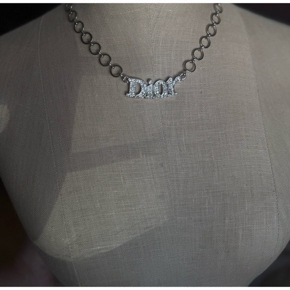 Designer Inspired Rhinestone Necklace - Picture 9 of 10